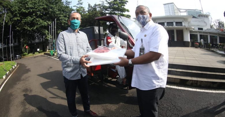 Kepala Bagian Humas Setda Kota Bandung, Sony Teguh Prasatya mengucapkan terima kasih kepada ZAG Advertising yang telah memberikan dukungan untuk sosialisasi dan edukasi kepada masyarakat